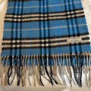 Burberry Blue, black, white, taupe 100% cashmere Tartan scarf